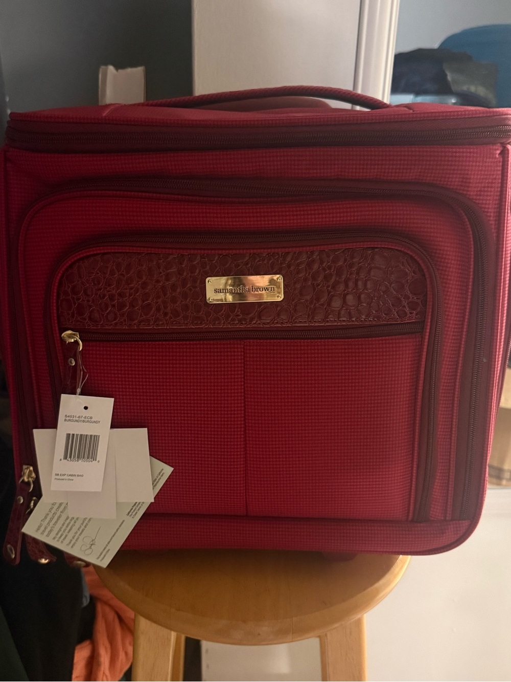 HSN and Samantha Brown Underseater Expandable Red Croc All in One Luggage (NWT)